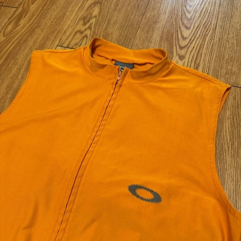 Oakley Software Men's Vest Orange Logo Cycling Pockets Size Small